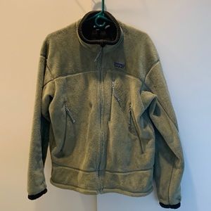 Patagonia Retro fleece jacket. Large. Rarely worn.
